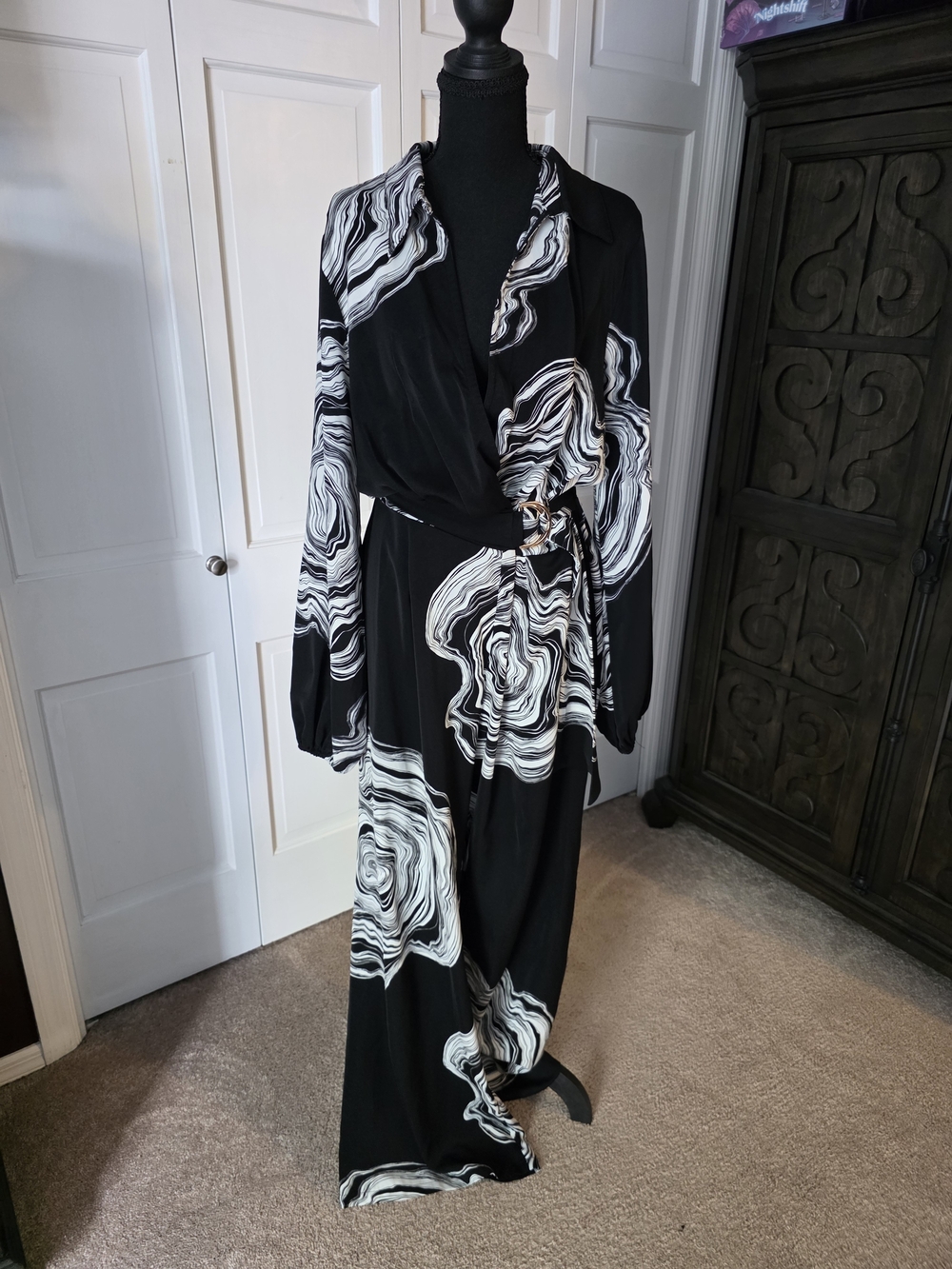 Fashion Nova Figure It Out Marble Print Wrap Jumpsuit 1XL Vacation Boho - Picture 2 of 6